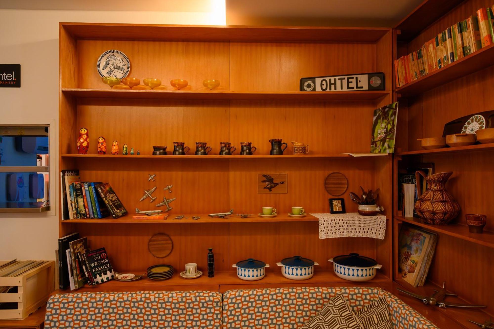 Ohtel Auckland 호텔 외부 사진 A typical 1970s kitchen