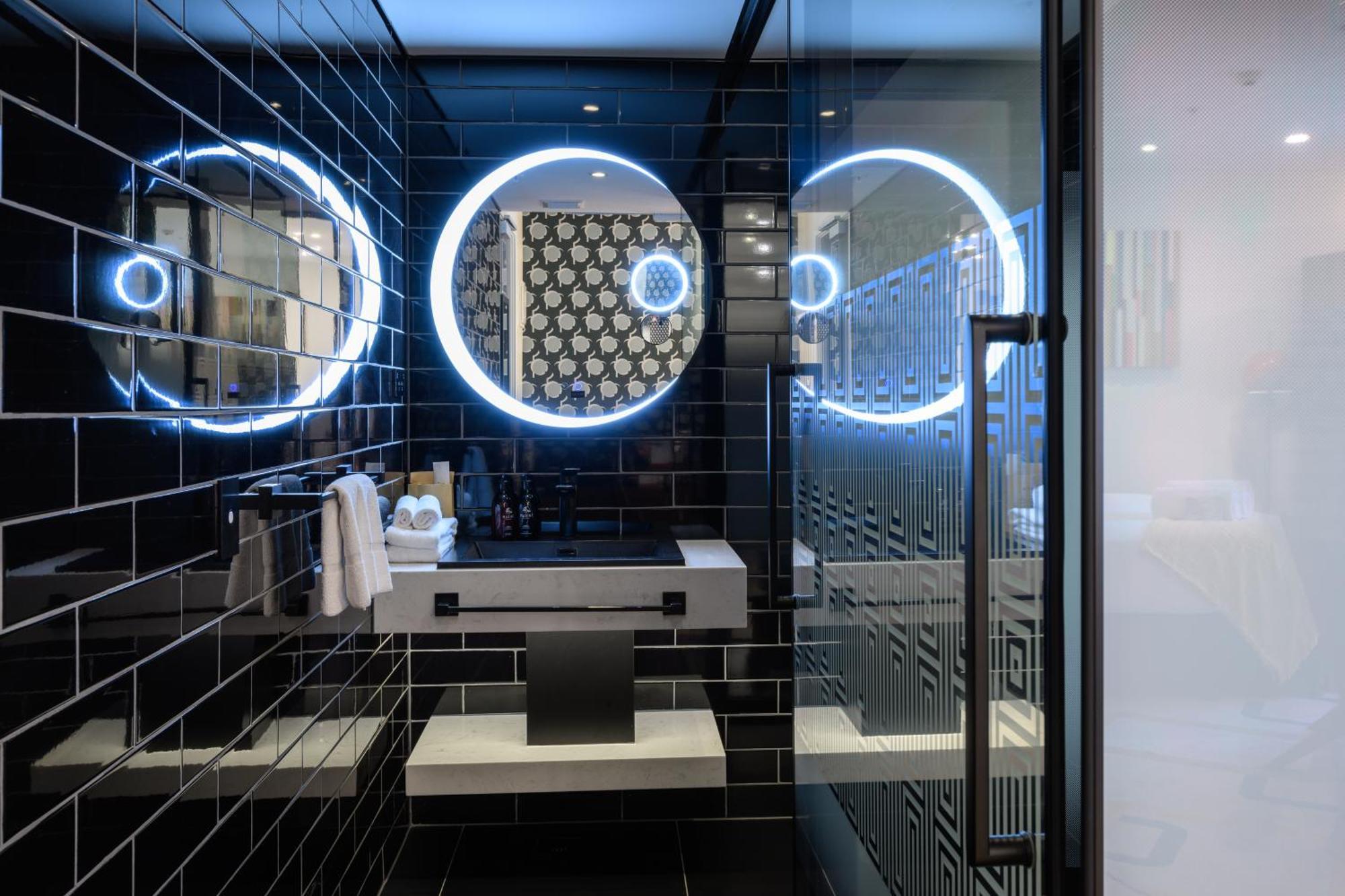 Ohtel Auckland 호텔 객실 사진 Bathroom